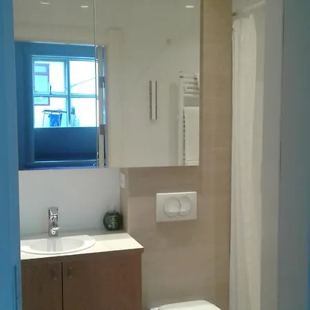 Apartment Next Bergstadastræti Reykjavík